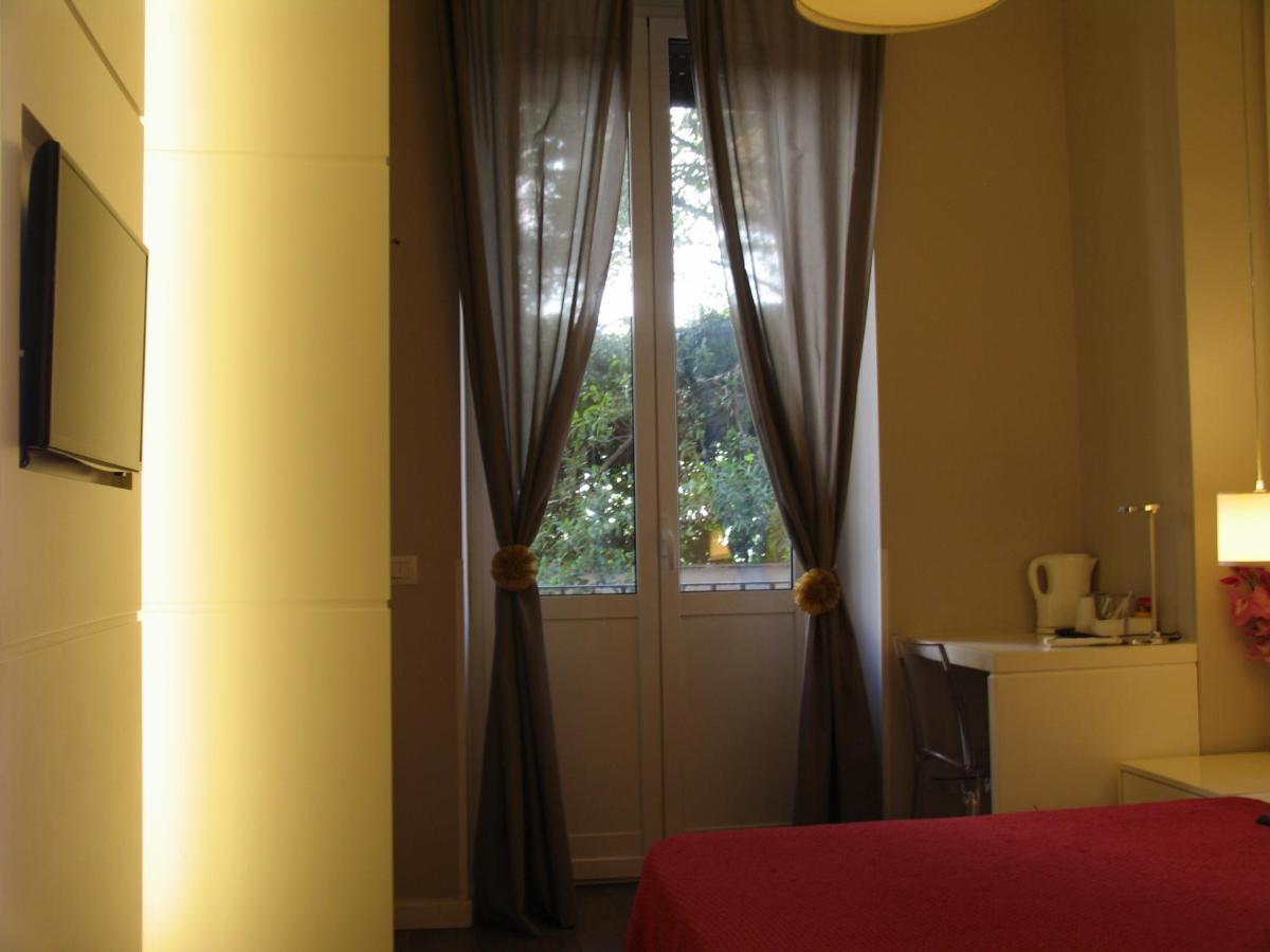 Dea Roma Inn Екстериор снимка