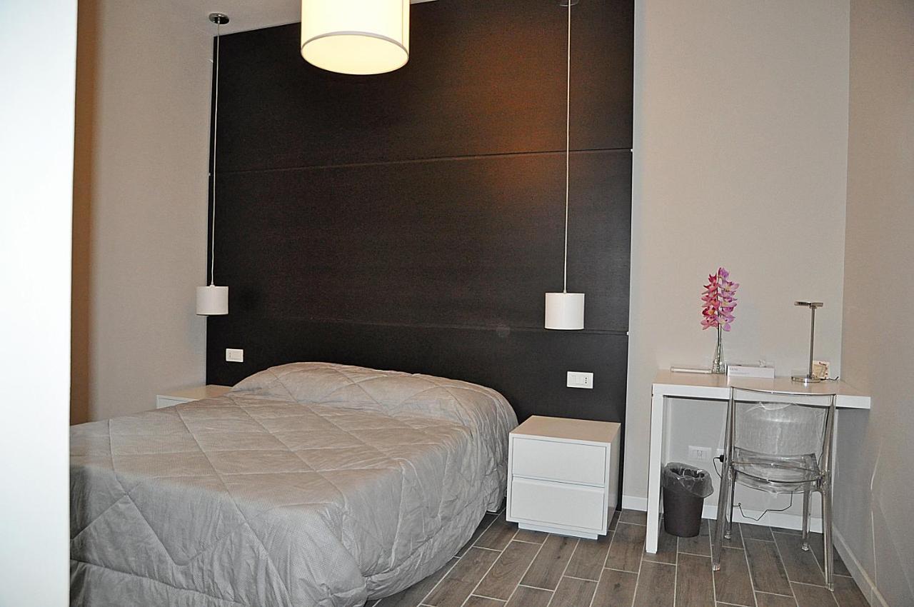Dea Roma Inn Екстериор снимка