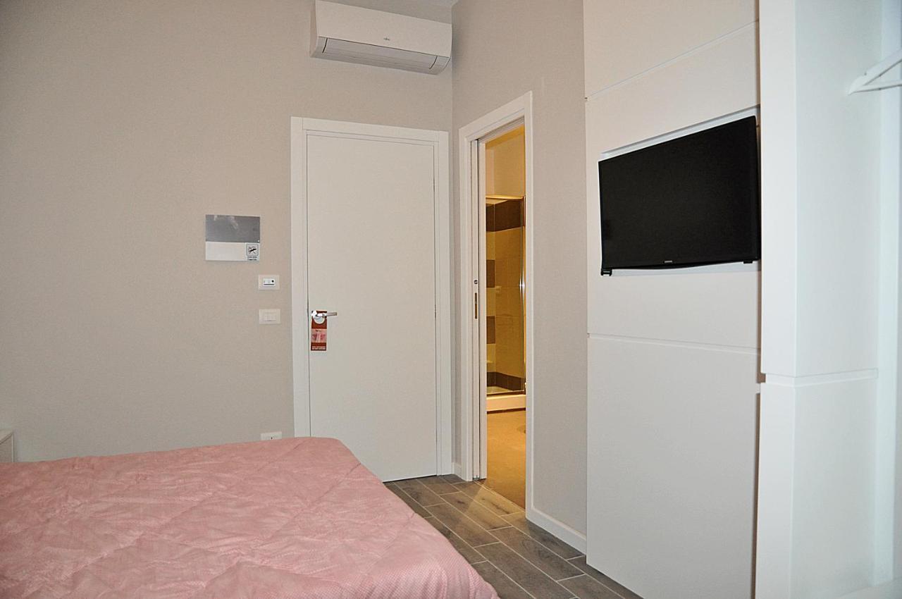Dea Roma Inn Екстериор снимка